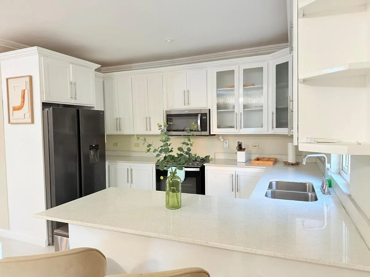 The Home By Scenic Stay Villas 奥乔里奥斯 0*,  牙买加