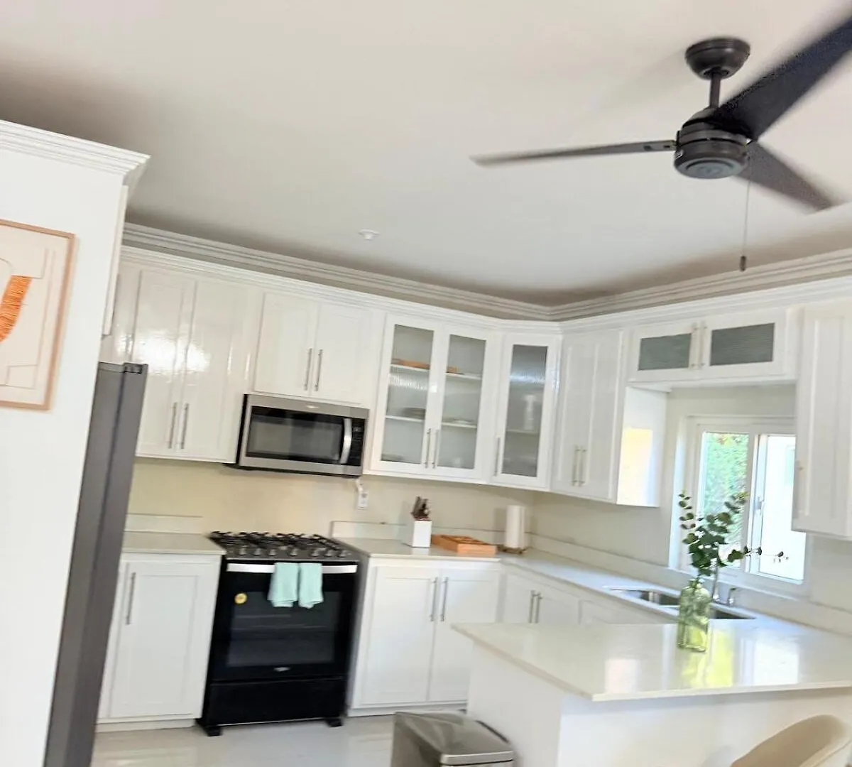The Home By Scenic Stay Villas 奥乔里奥斯 0*,  牙买加