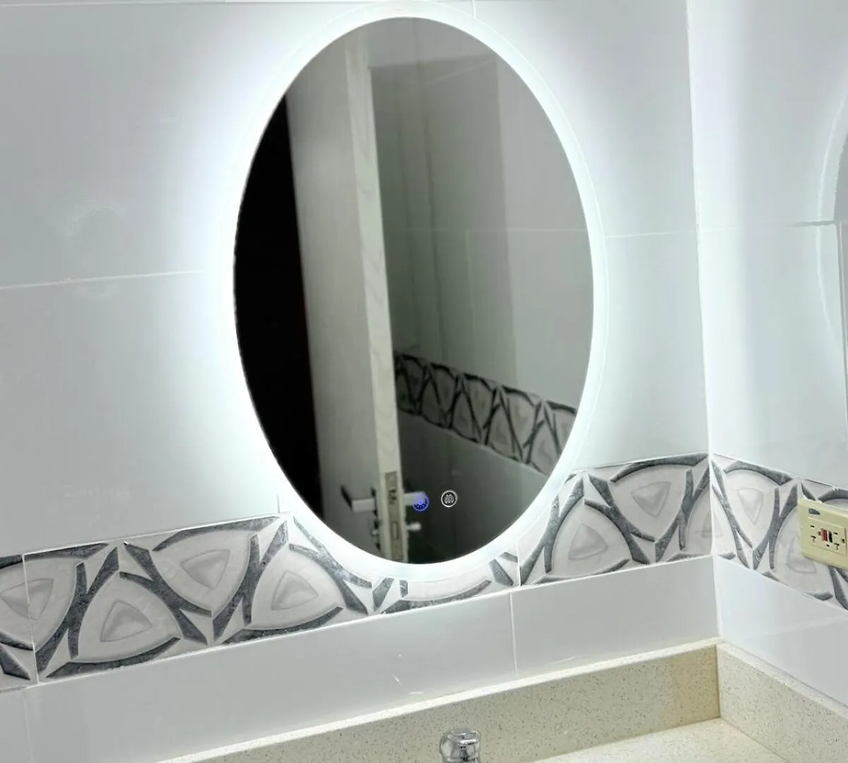 The Home By Scenic Stay Villas 奥乔里奥斯 0*,  牙买加